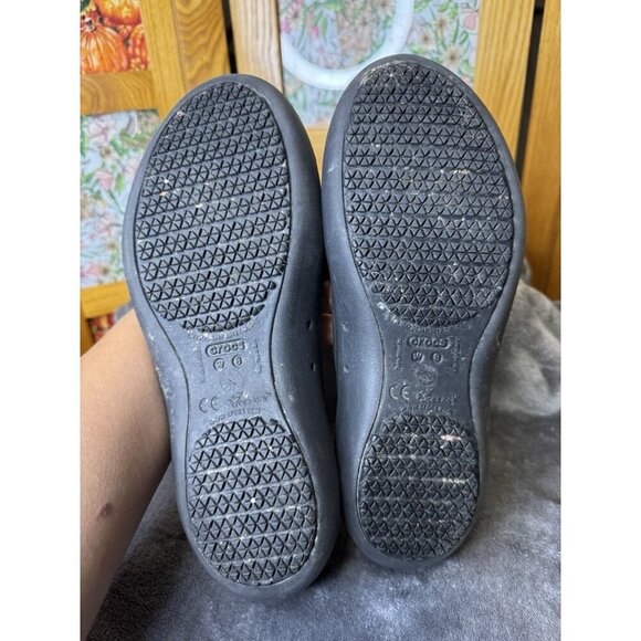 CROCS At Work Flat Women's Size 8 Shoes Black Iconic Comfort Ballet Slip On - Picture 6 of 7